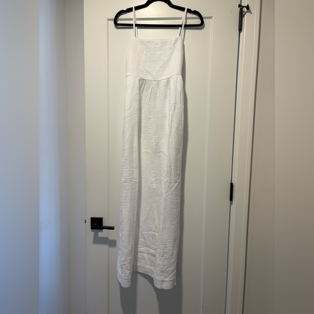 Posh Peanut White Smocked Square-Neck Cotton Crinkle Dress - Picture 2 of 10